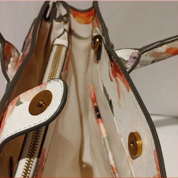 Love & Lore Crossbody Purse Large Handbag/Satchel Tote White with Roses - Picture 9 of 10